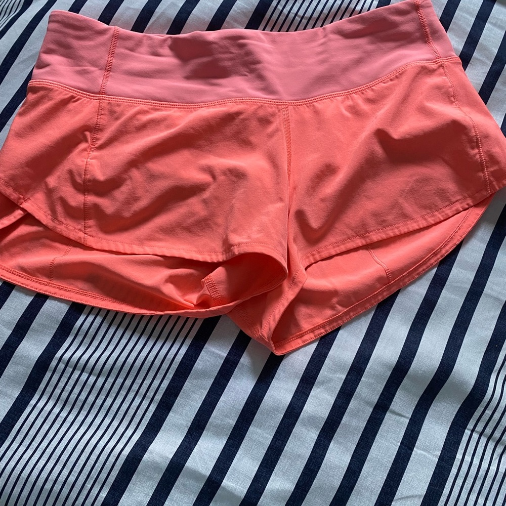 Lululemon Speed Up short